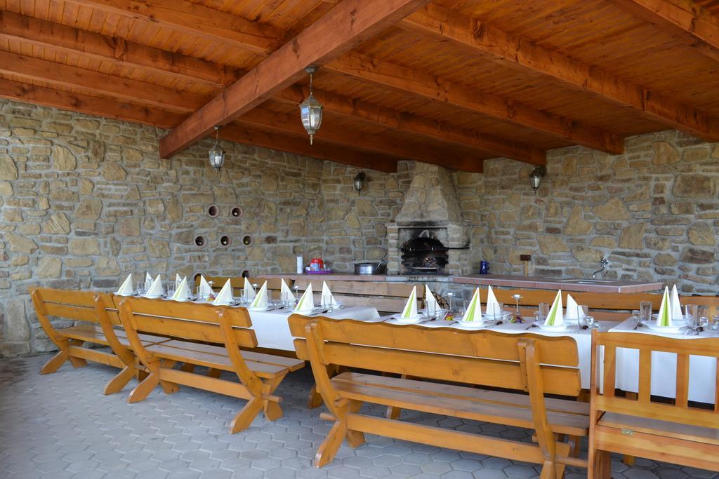 Privat Julia Ξενοδοχείο Vrbov Εξωτερικό φωτογραφία